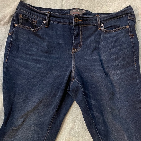 Torrid Jeans 16S - Picture 1 of 4